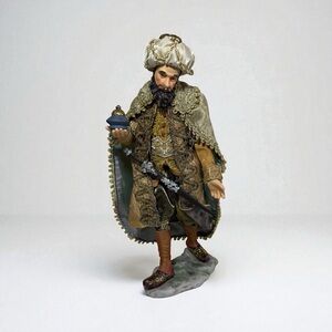 Members mark Christmas nativity 13" wiseman magi 2005 hand painted replacement